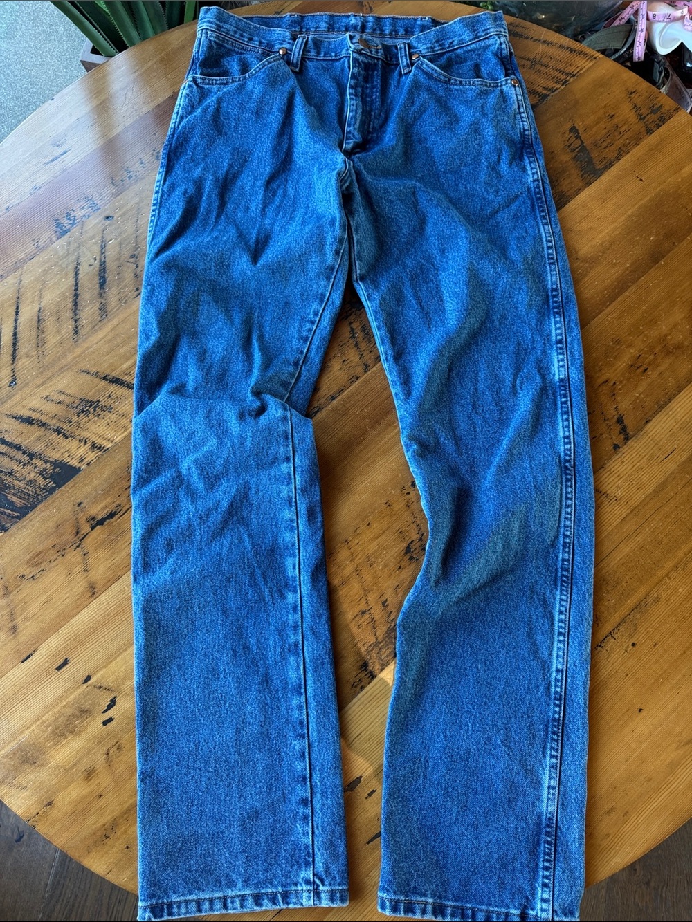 Wrangler Straight-Leg Men's Jeans in Deep Blue Denim 33x34